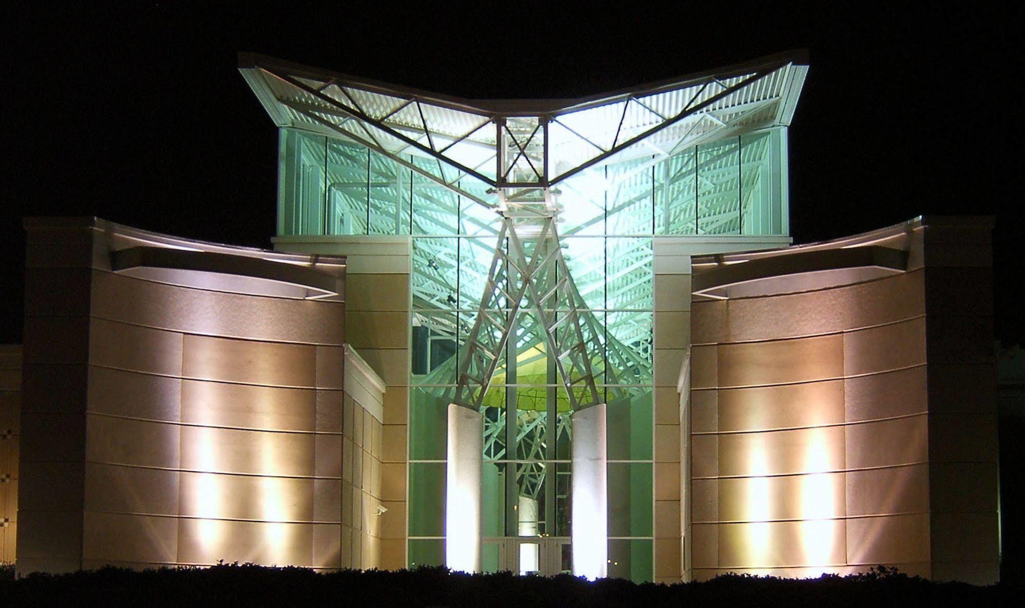Regency Inn Fayetteville/Fort Bragg Экстерьер фото